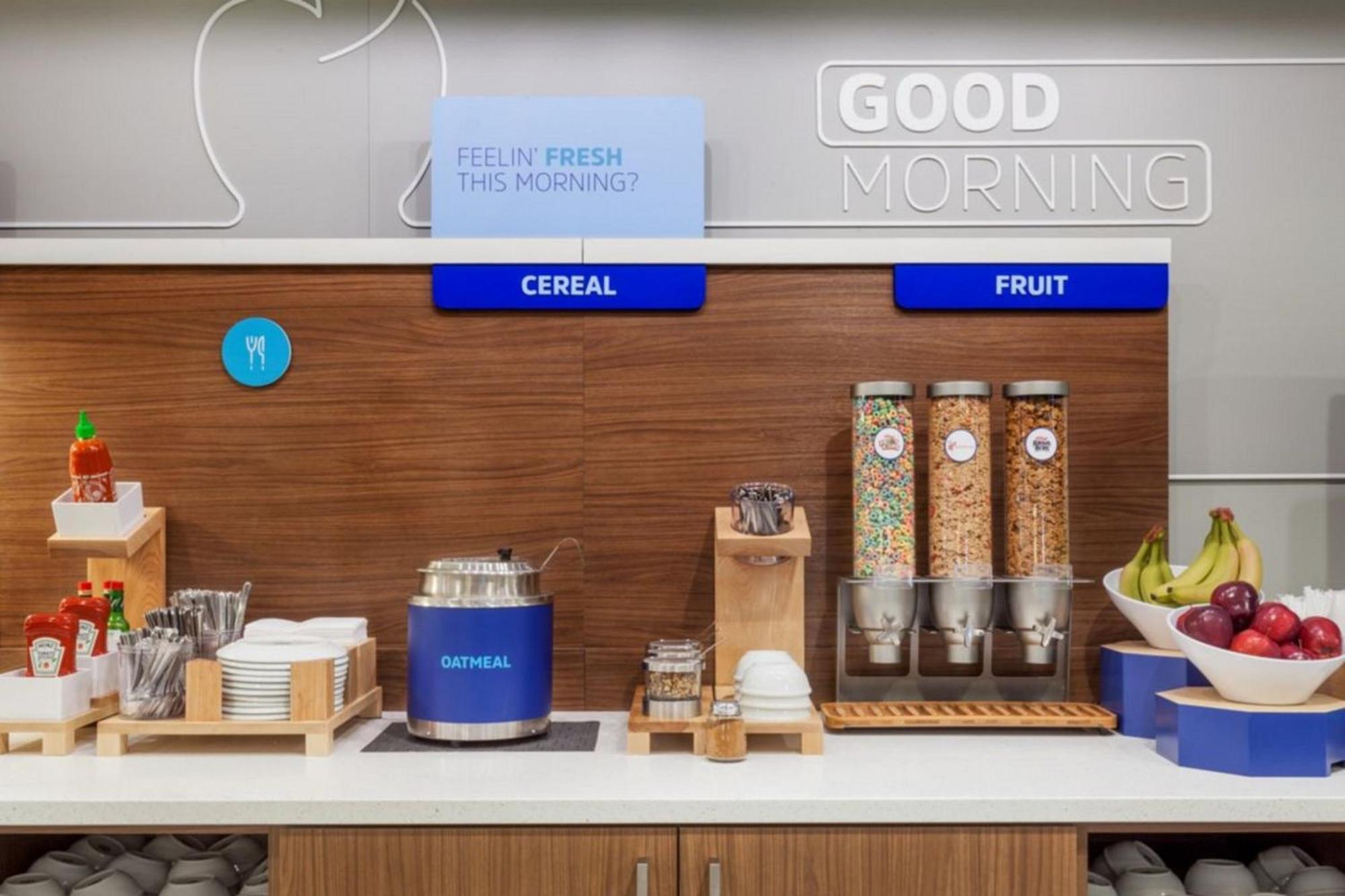 Holiday Inn Express & Suites Chicago - Oak Forest By Ihg Ngoại thất bức ảnh